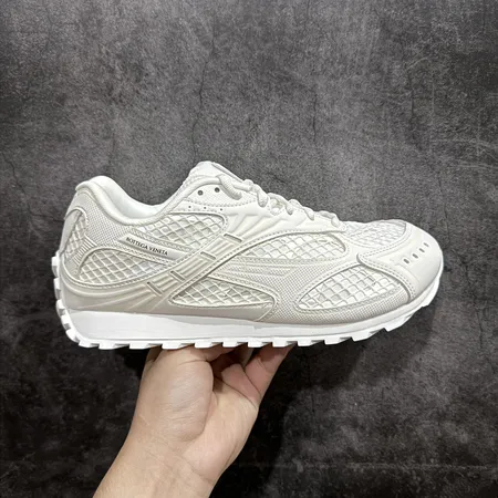 ボッテガ ヴェネタ スニーカー