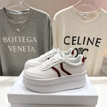 セリーヌ カジュアルシューズ