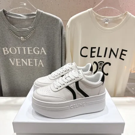 セリーヌ カジュアルシューズ