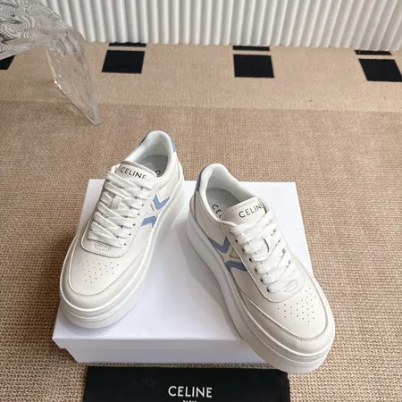 セリーヌ カジュアルシューズ