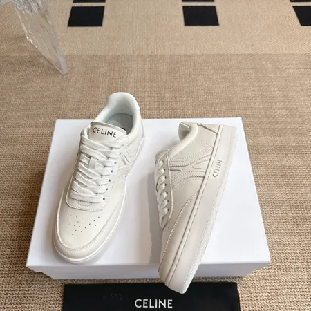 セリーヌ カジュアルシューズ