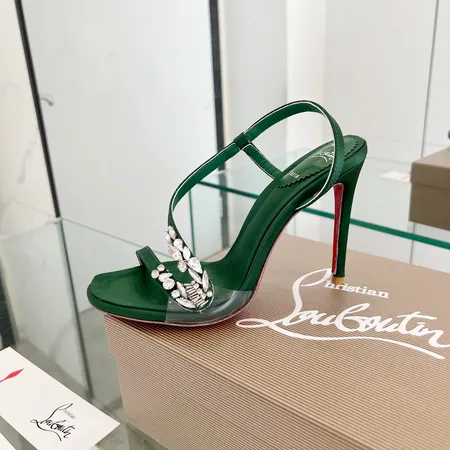 クリスチャン・ルブタン サンダル