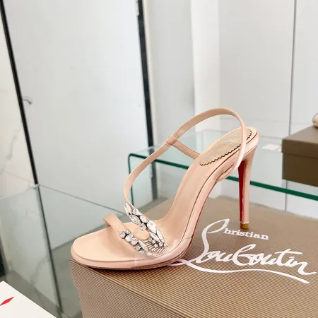 クリスチャン・ルブタン サンダル
