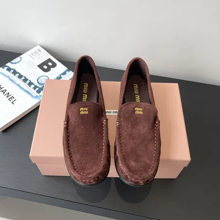 ミュウミュウ ビジネスシューズ