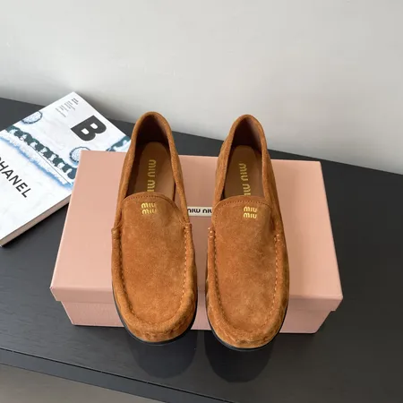 ミュウミュウ ビジネスシューズ