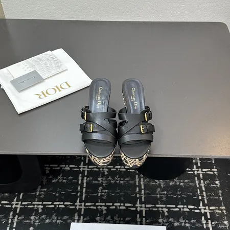 ディオール サンダル