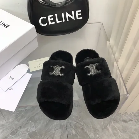 セリーヌ スリッパ