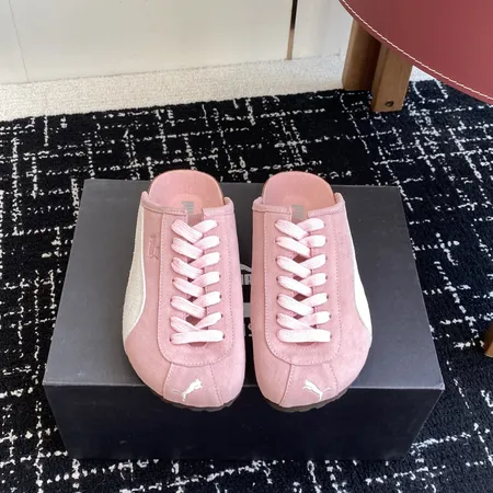 プーマ カジュアルシューズ