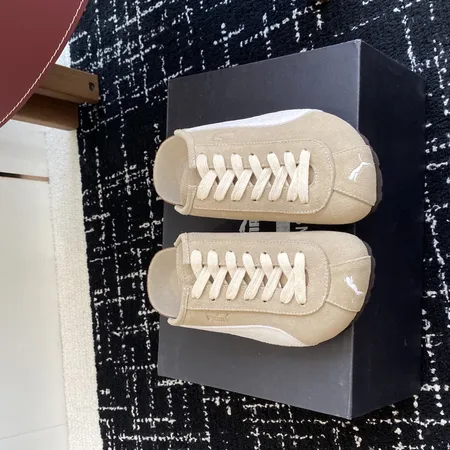 プーマ カジュアルシューズ