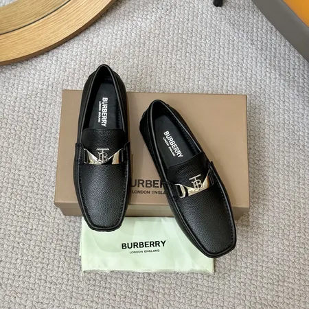 バーバリー ス カジュアルシューズ