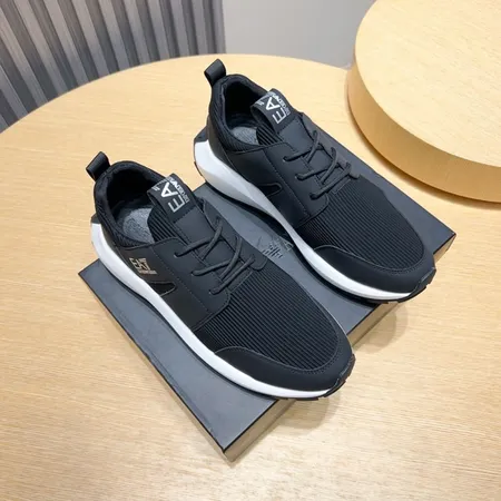 アルマーニ カジュアルシューズ