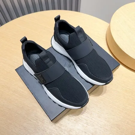 アルマーニ カジュアルシューズ