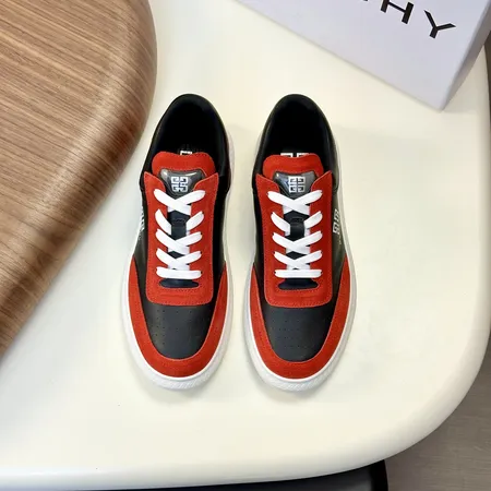 ジバンシィ カジュアルシューズ