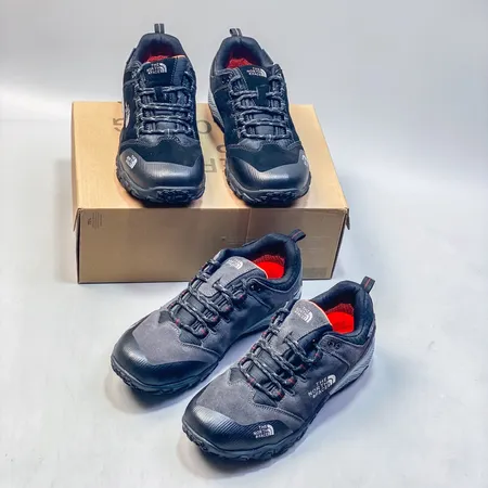 ノースフェイス スニーカー