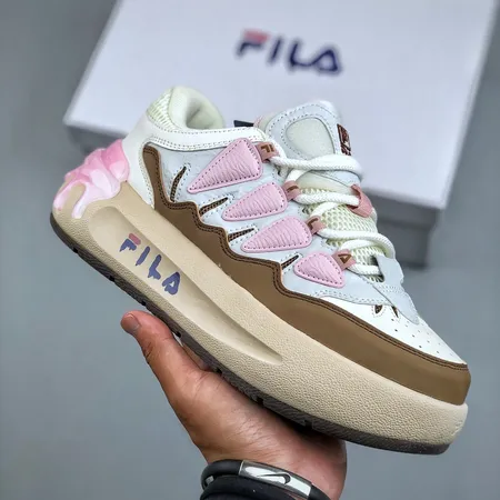 フィラ カジュアルシューズ