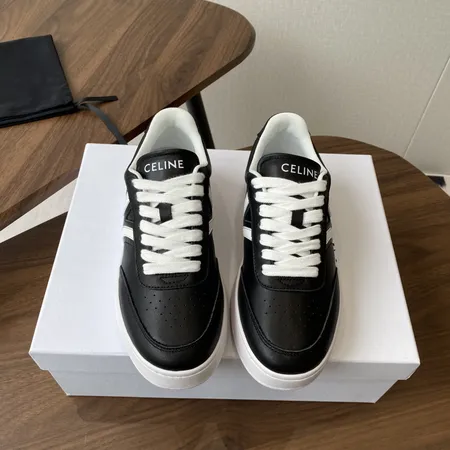 セリーヌ カジュアルシューズ