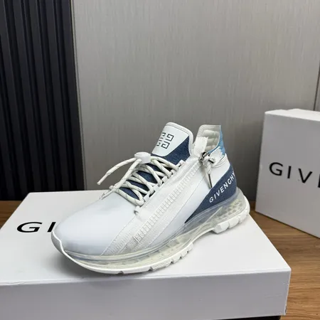 ジバンシィ カジュアルシューズ