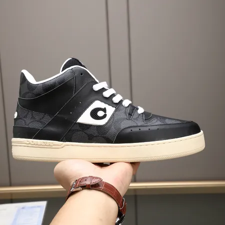 コーチ カジュアルシューズ