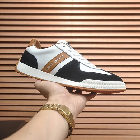 アルマーニ カジュアルシューズ