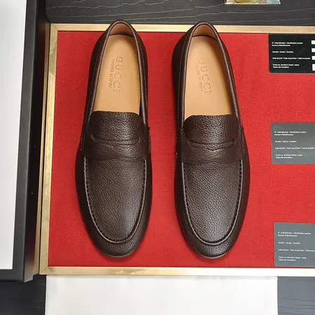 グッチ ビジネスシューズ