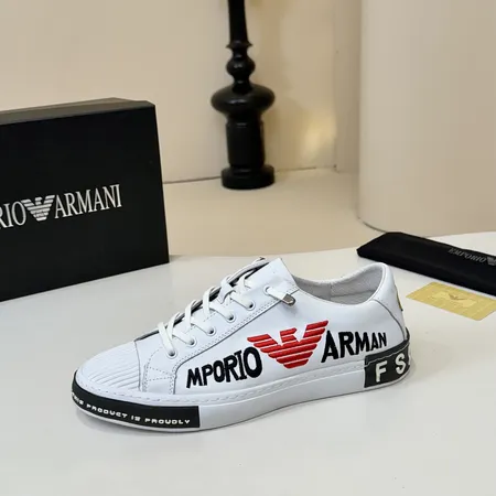 アルマーニ カジュアルシューズ