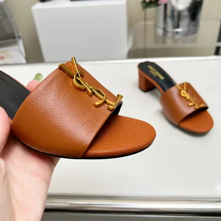 イブサンローラン サンダル