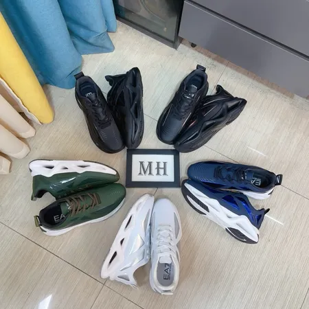 アルマーニ カジュアルシューズ