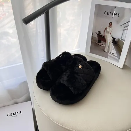 セリーヌ スリッパ