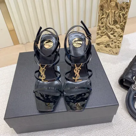 イブサンローラン サンダル