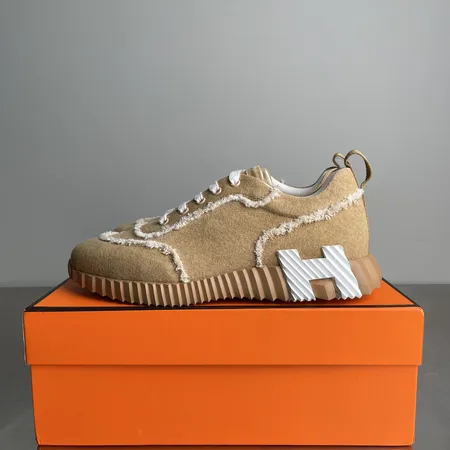 エルメス カジュアルシューズ