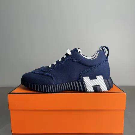 エルメス カジュアルシューズ