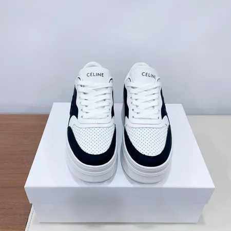 セリーヌ カジュアルシューズ