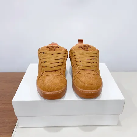 セリーヌ カジュアルシューズ