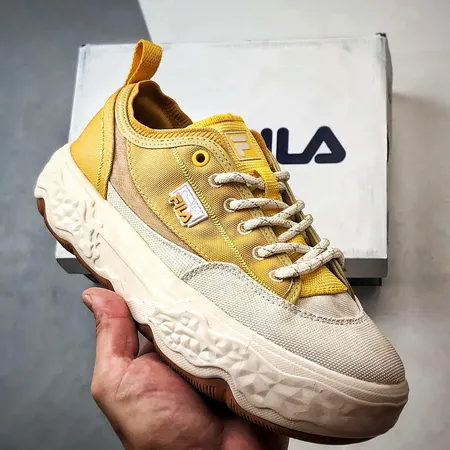 フィラ カジュアルシューズ