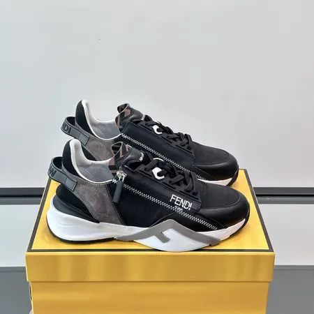 フェンディ カジュアルシューズ