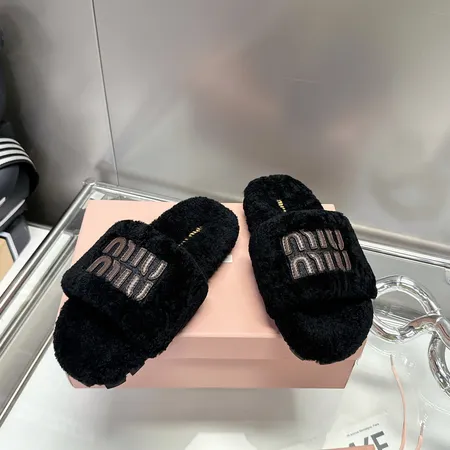 ミュウミュウ スリッパ