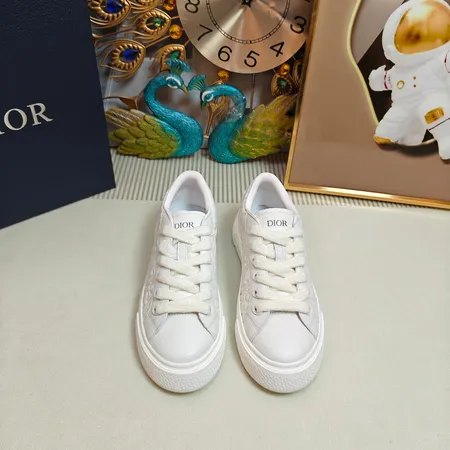 ディオール カジュアルシューズ