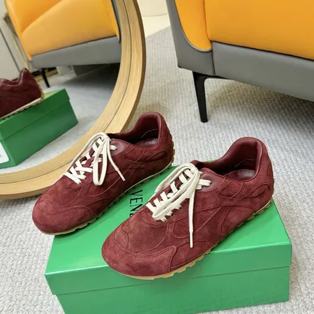 ボッテガ ヴェネタ カジュアルシューズ