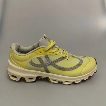 ロエベ スニーカー