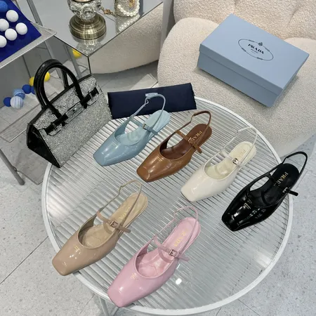 プラダ サンダル