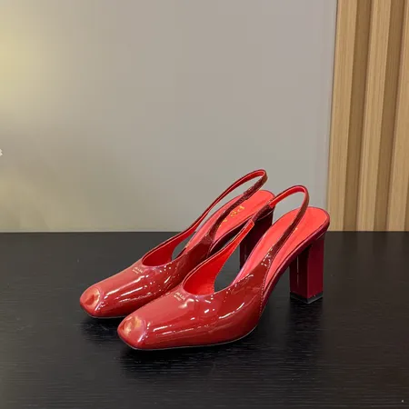 プラダ サンダル