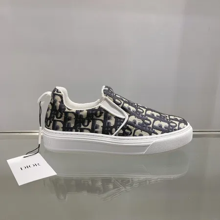 ディオール カジュアルシューズ