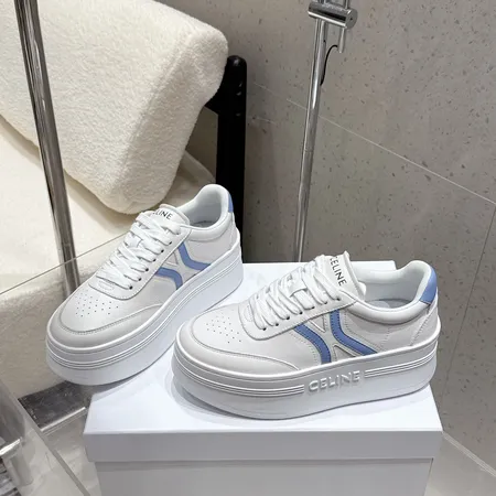 セリーヌ カジュアルシューズ