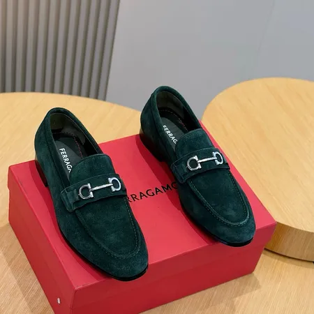 フェラガモ ビジネスシューズ