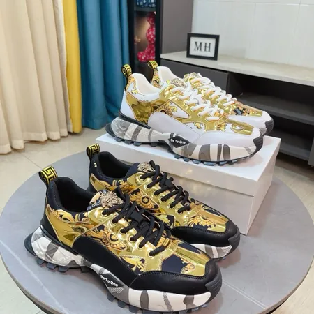 ヴェルサーチ カジュアルシューズ