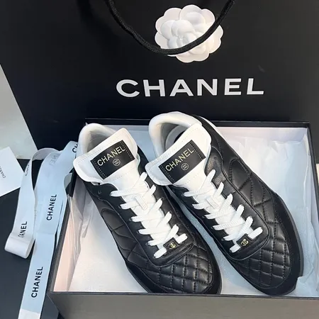 シャネル カジュアルシューズ