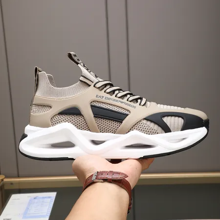 アルマーニ カジュアルシューズ