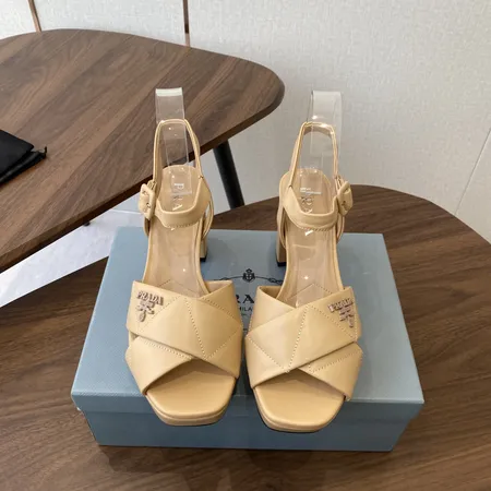 プラダ サンダル