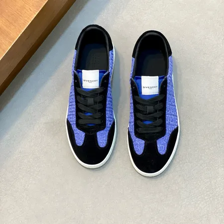 ジバンシィ カジュアルシューズ