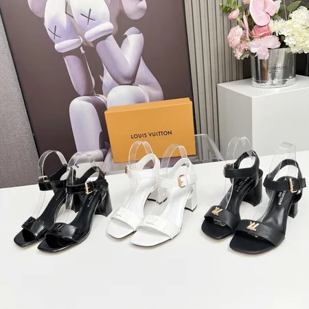 ルイヴィトン サンダル